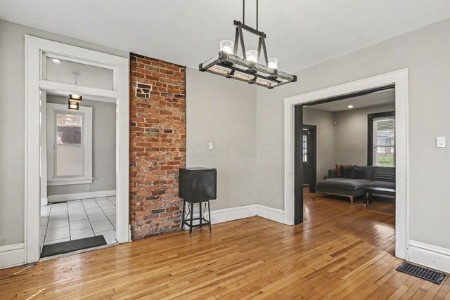 1639 E Granville Street, Columbus, OH 43203