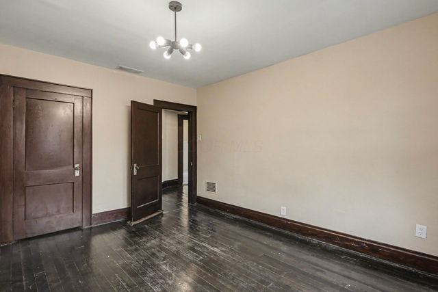 1639 E Granville Street, Columbus, OH 43203