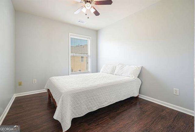 1963 Lakeshore Overlook Circle NW, Kennesaw, GA 30152