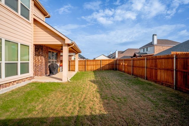 1624 Zebra Finch Drive, Little Elm, TX 75068