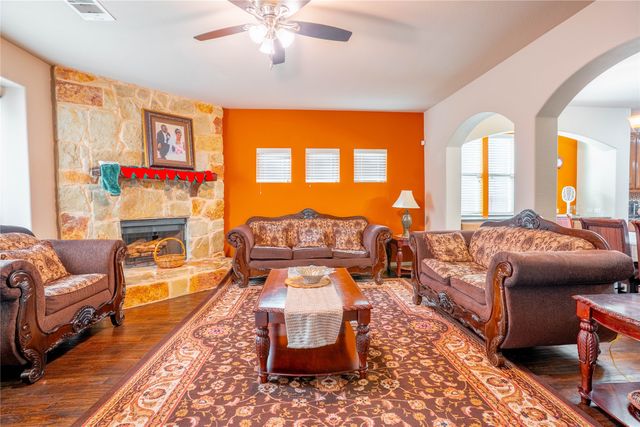 1624 Zebra Finch Drive, Little Elm, TX 75068