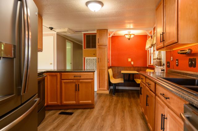 880 Union Hill Road, Douglas City, CA 96024