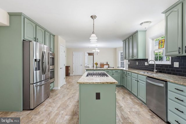 10 QUARTER HORSE CT, Stafford, VA 22556