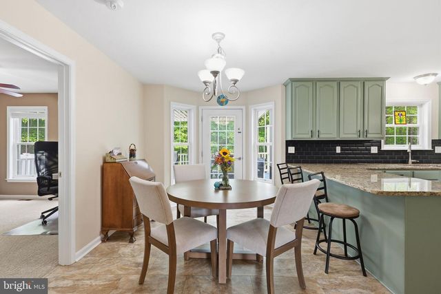 10 QUARTER HORSE CT, Stafford, VA 22556