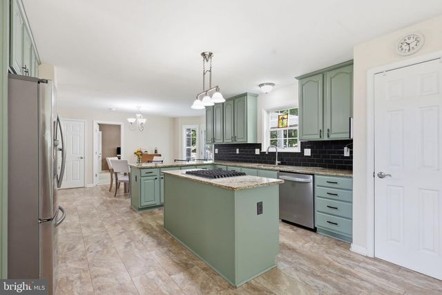 10 QUARTER HORSE CT, Stafford, VA 22556