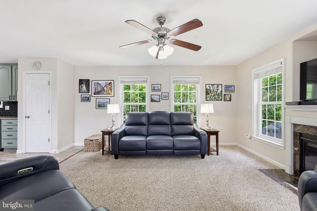 10 QUARTER HORSE CT, Stafford, VA 22556