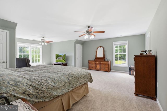 10 QUARTER HORSE CT, Stafford, VA 22556