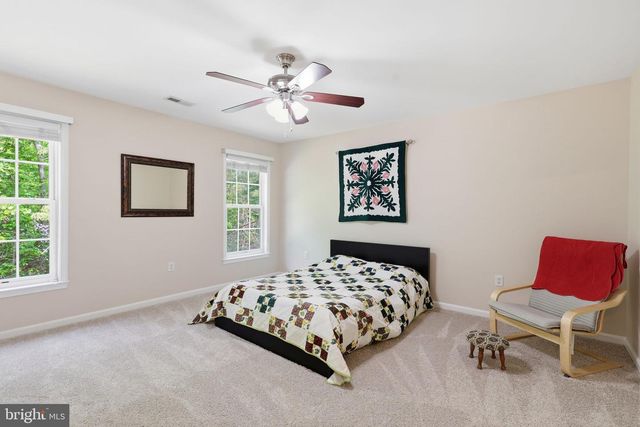 10 QUARTER HORSE CT, Stafford, VA 22556