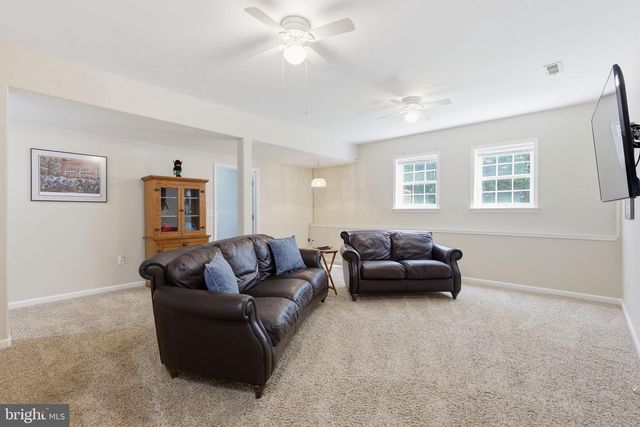 10 QUARTER HORSE CT, Stafford, VA 22556