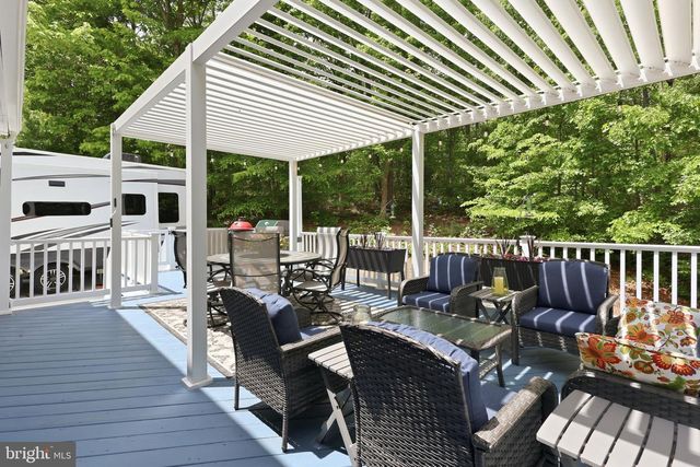 10 QUARTER HORSE CT, Stafford, VA 22556