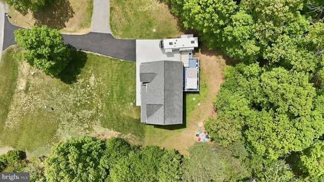 10 QUARTER HORSE CT, Stafford, VA 22556