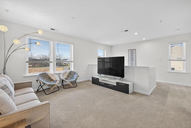 12139 FALLEN TIMBERS CIR, Hagerstown, MD 21740