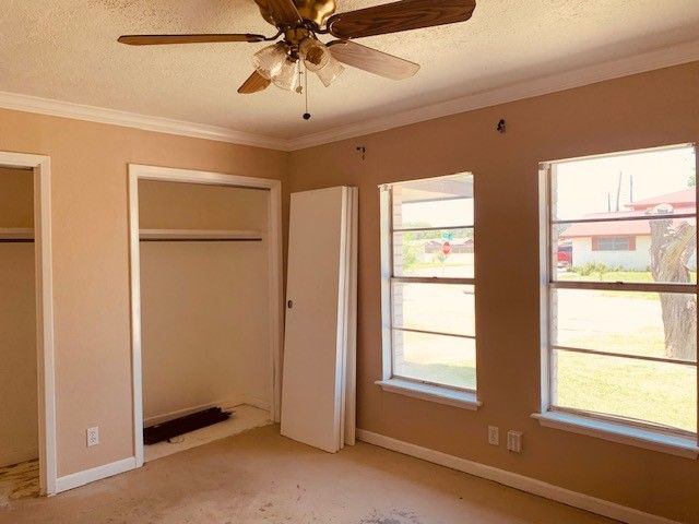 3601 Waterloo Dr, Corpus Christi, TX 78415