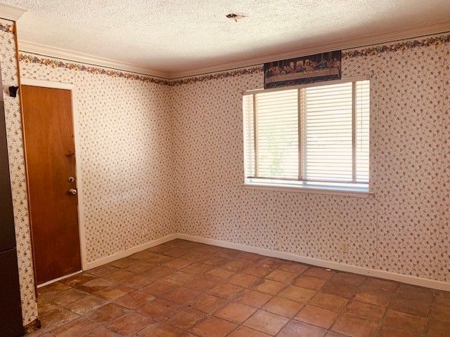 3601 Waterloo Dr, Corpus Christi, TX 78415