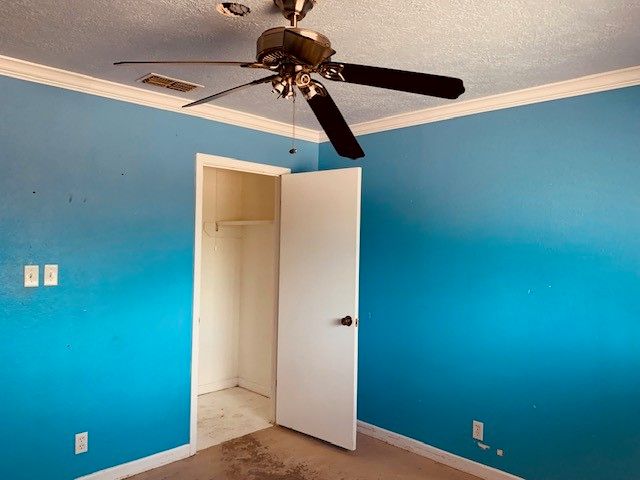 3601 Waterloo Dr, Corpus Christi, TX 78415
