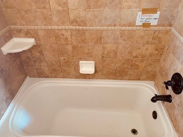 3601 Waterloo Dr, Corpus Christi, TX 78415