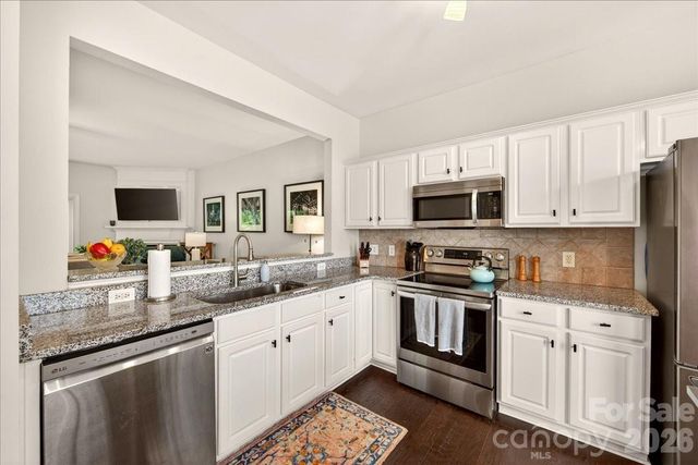 5441 Werburgh Street, Charlotte, NC 28209