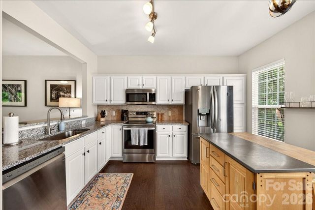 5441 Werburgh Street, Charlotte, NC 28209