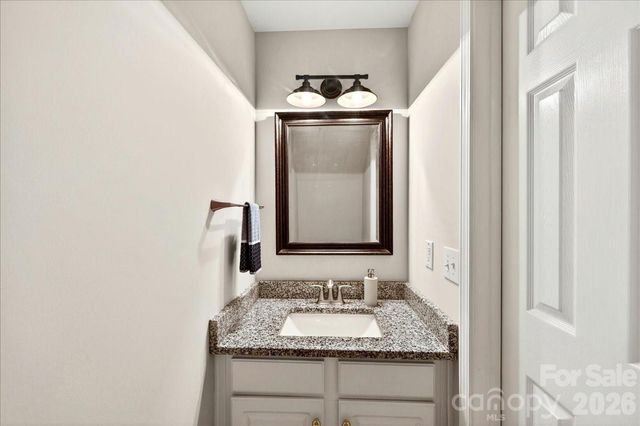 5441 Werburgh Street, Charlotte, NC 28209