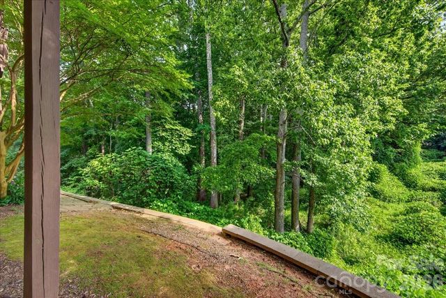 5441 Werburgh Street, Charlotte, NC 28209