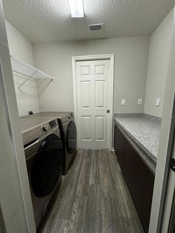 9028 SE 41ST COURT ROAD, Ocala, FL 34480