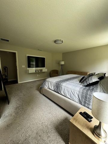 9028 SE 41ST COURT ROAD, Ocala, FL 34480