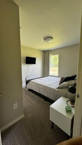 9028 SE 41ST COURT ROAD, Ocala, FL 34480