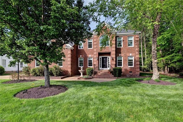 700 Water Fowl DR, Yorktown, VA 23692