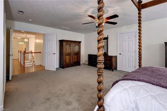 700 Water Fowl DR, Yorktown, VA 23692