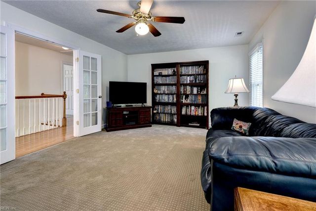 700 Water Fowl DR, Yorktown, VA 23692