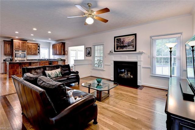 700 Water Fowl DR, Yorktown, VA 23692