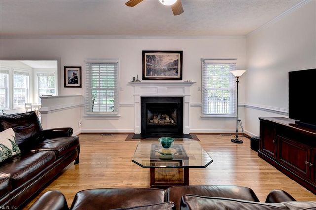 700 Water Fowl DR, Yorktown, VA 23692