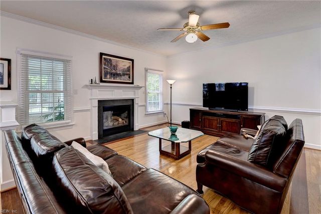 700 Water Fowl DR, Yorktown, VA 23692