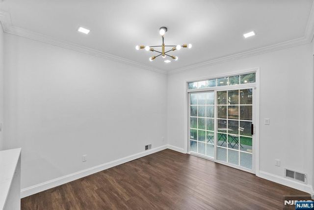 64 George Russell Way 36, Clifton, NJ 07013