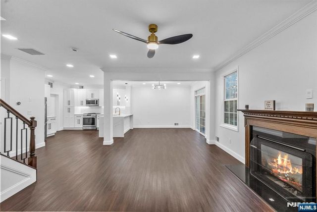 64 George Russell Way 36, Clifton, NJ 07013