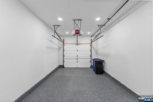 64 George Russell Way 36, Clifton, NJ 07013