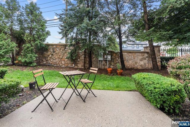 64 George Russell Way 36, Clifton, NJ 07013