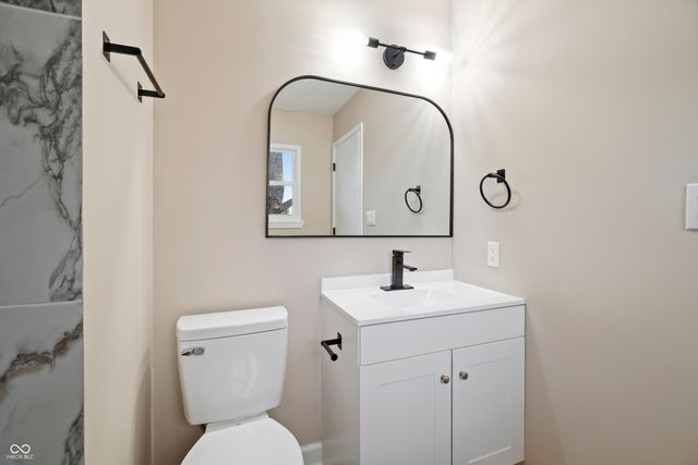 11123 Cherry Lake Court, Indianapolis, IN 46235