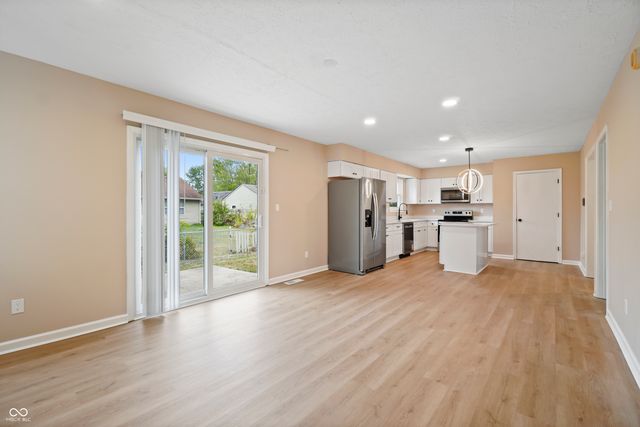 11123 Cherry Lake Court, Indianapolis, IN 46235