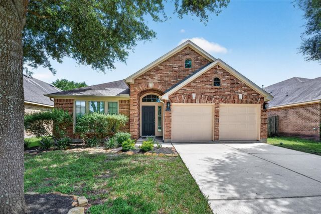 5606 Walnut Glen Lane, Rosenberg, TX 77471