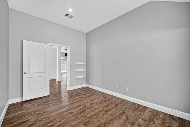 5606 Walnut Glen Lane, Rosenberg, TX 77471