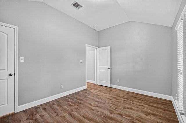 5606 Walnut Glen Lane, Rosenberg, TX 77471
