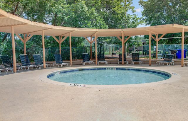 318 Oak Point Landing Drive, Mount Pleasant, SC 29464