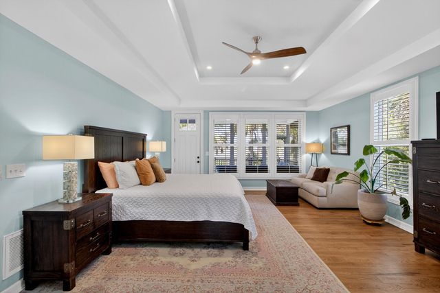 318 Oak Point Landing Drive, Mount Pleasant, SC 29464