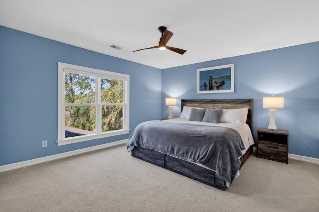 318 Oak Point Landing Drive, Mount Pleasant, SC 29464