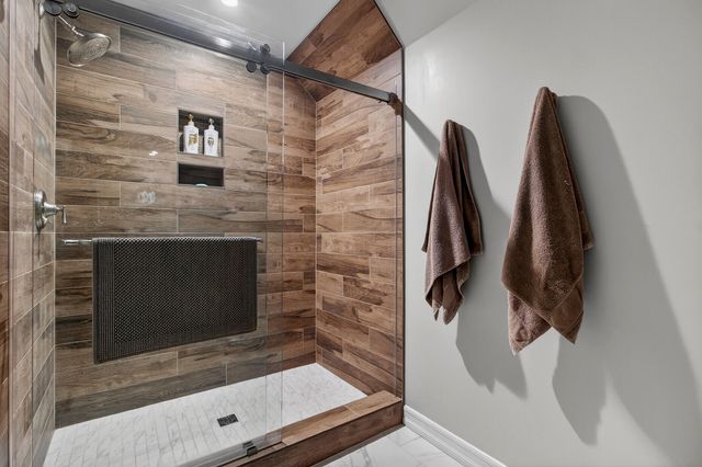 318 Oak Point Landing Drive, Mount Pleasant, SC 29464