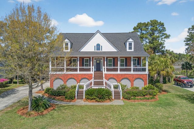 318 Oak Point Landing Drive, Mount Pleasant, SC 29464