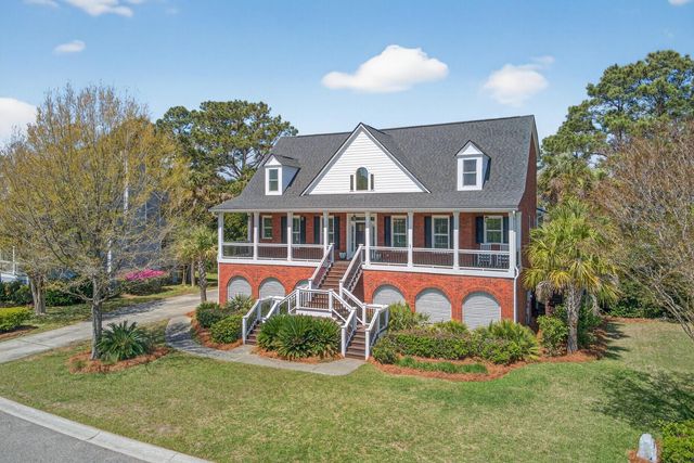 318 Oak Point Landing Drive, Mount Pleasant, SC 29464