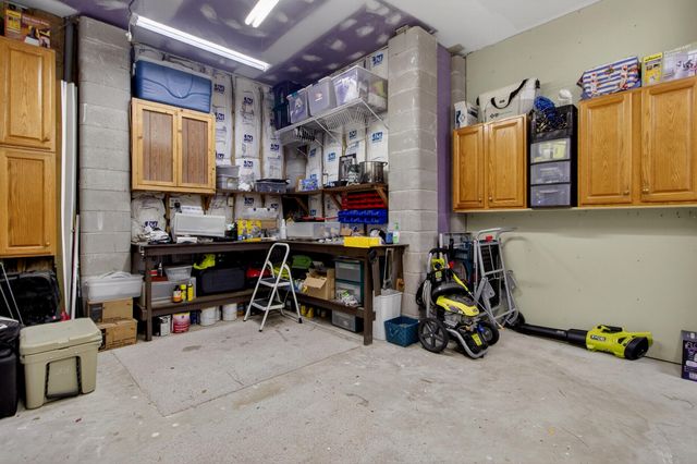 318 Oak Point Landing Drive, Mount Pleasant, SC 29464