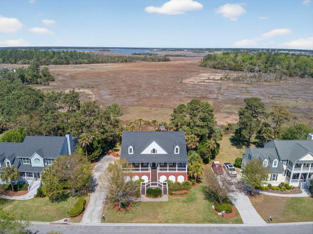 318 Oak Point Landing Drive, Mount Pleasant, SC 29464